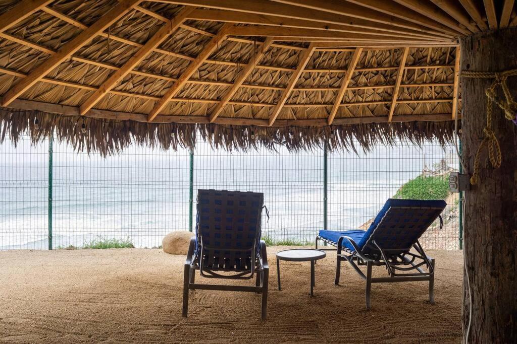 Triton'S Playhouse Beachfront Primo Tapia Zewnętrze zdjęcie